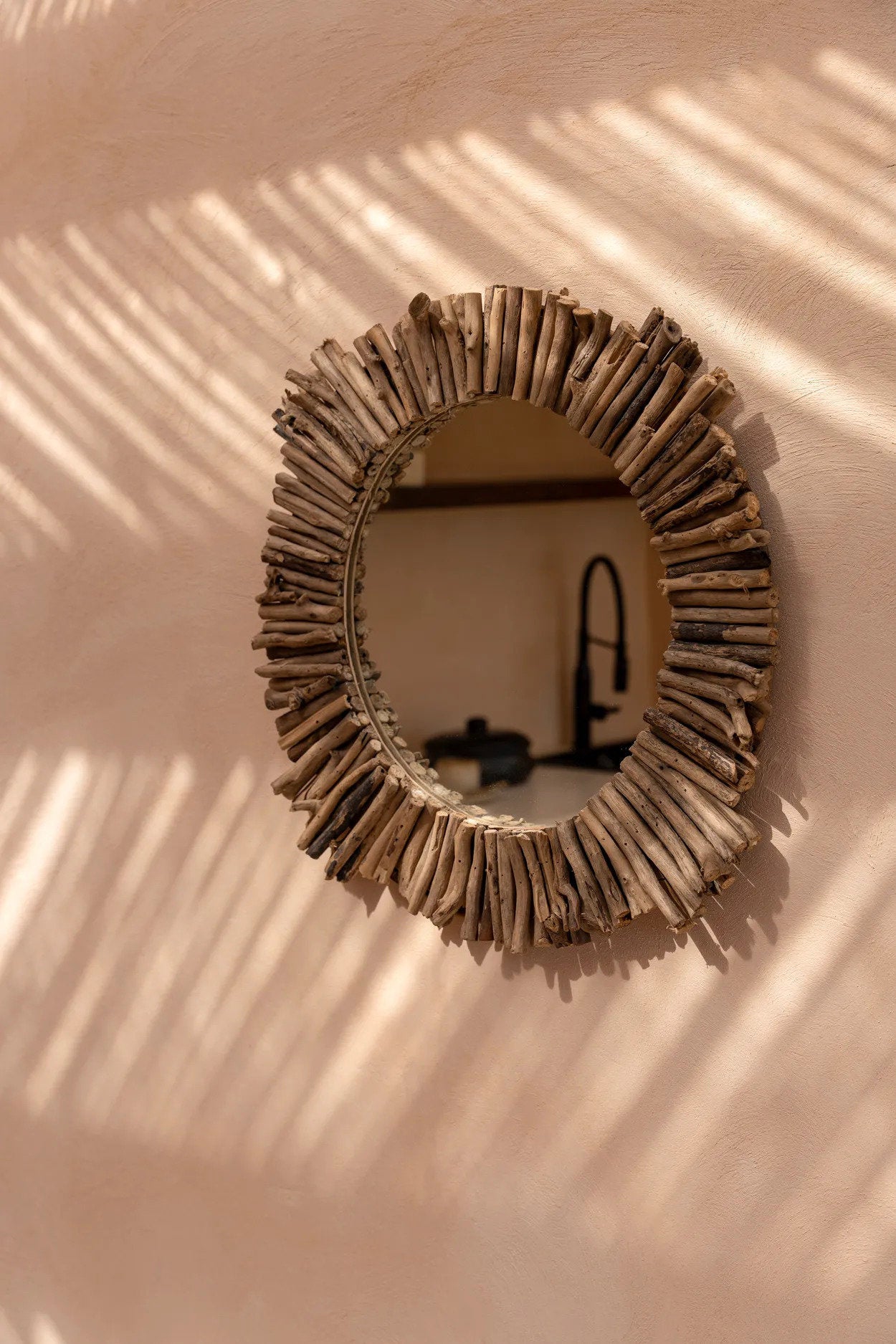The Driftwood Halo Mirror - Natural - M