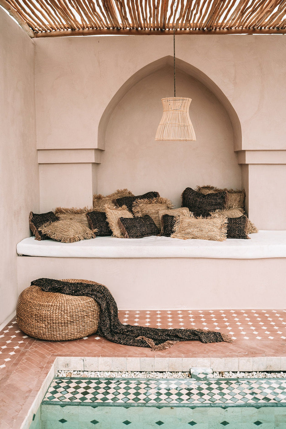 The Hyacinth Pouffe - Natural - M