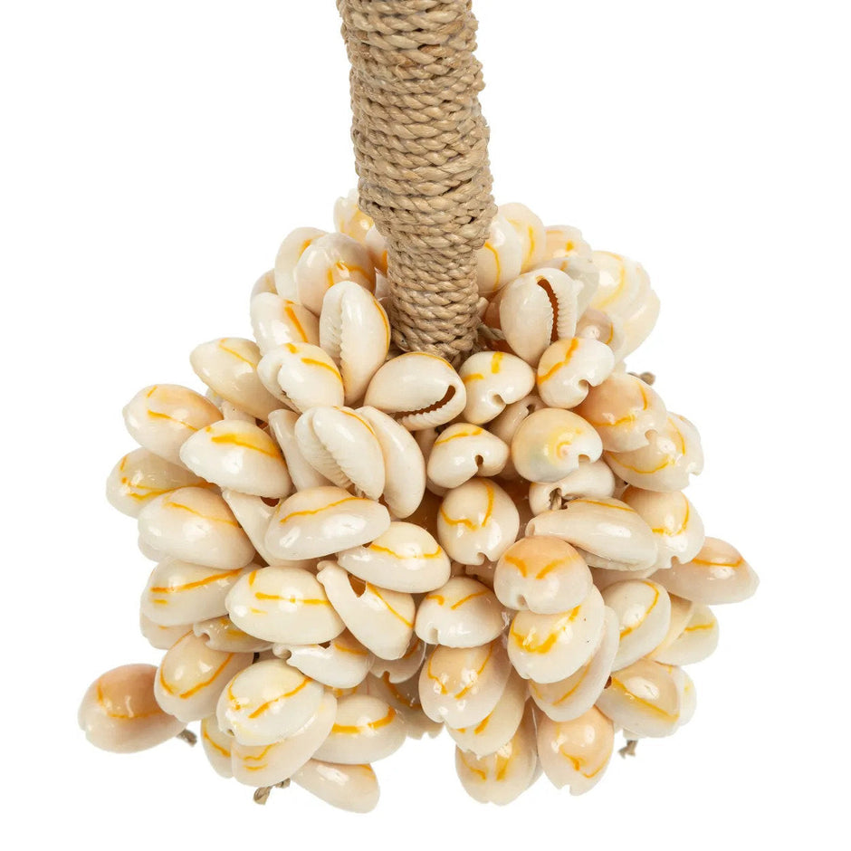 The Vanilla Shell Tassel