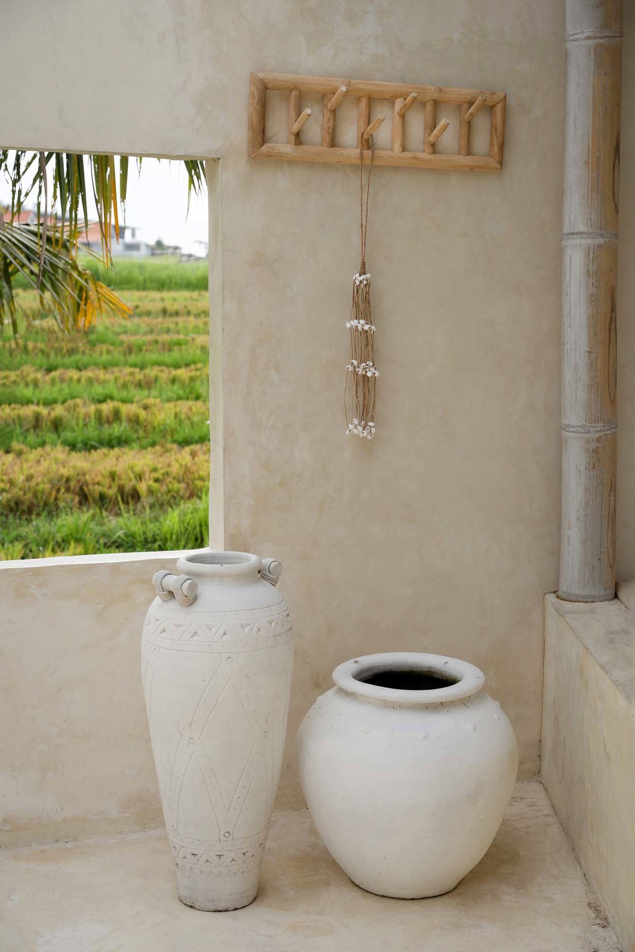 The Island Cloth Hanger - Natural