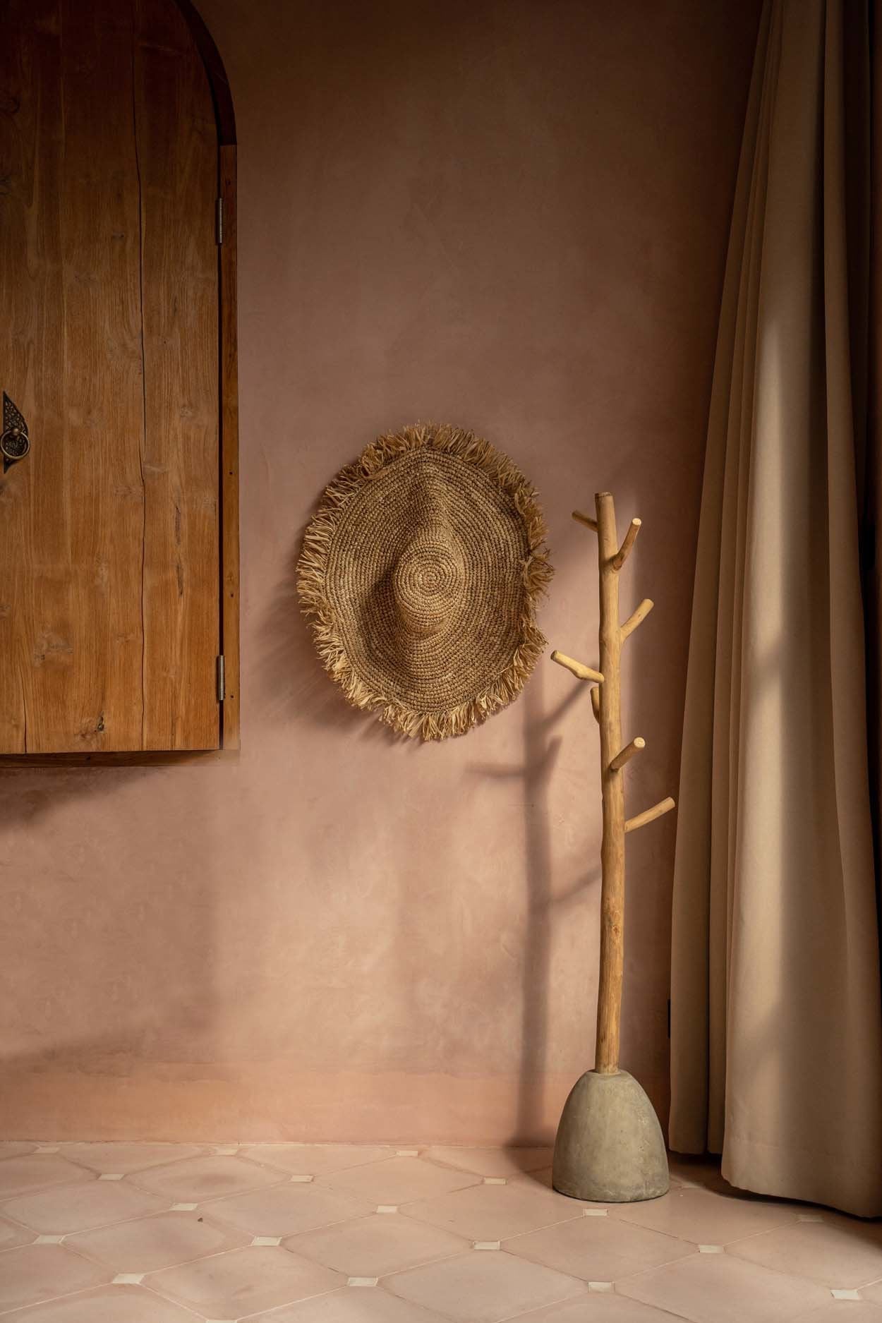 The Concrete Coat Hanger - Natural